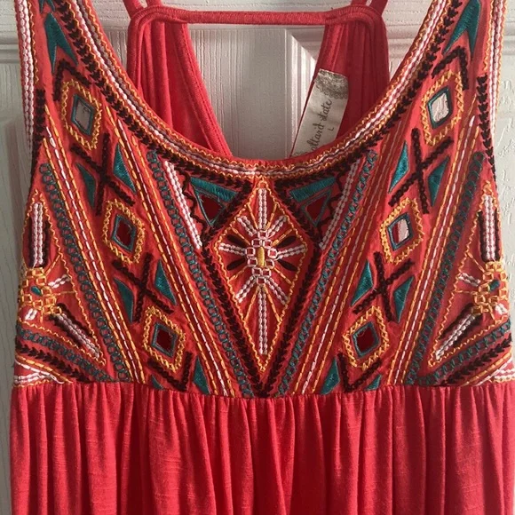 Colorful Altar’d State top - Picture 3 of 3